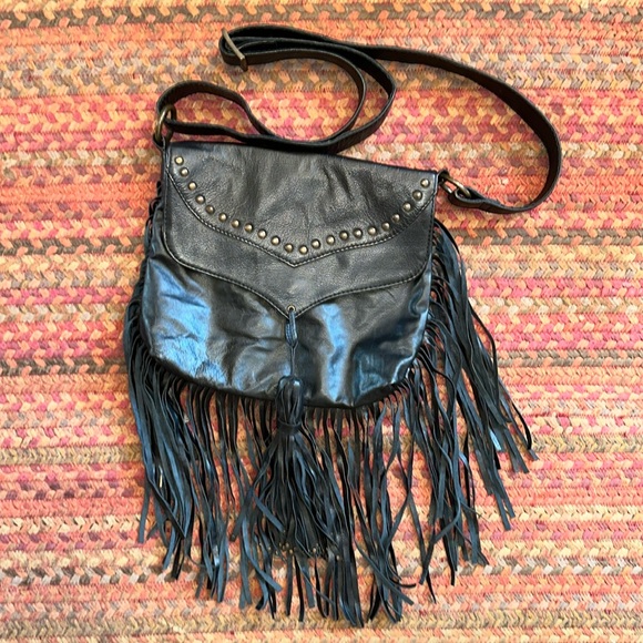SCULLY BLACK FRINGE CROSSBODY WESTERN PURSE - Picture 4 of 8